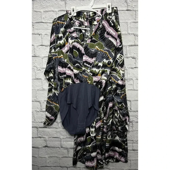 Anthropologie 2pc dress pant and bodysuit blouse set abstract print size 4. - Picture 8 of 15